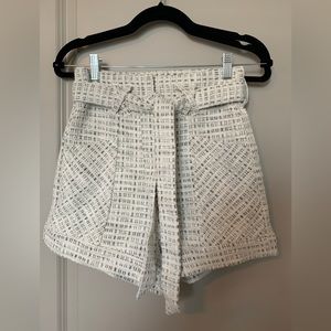 NWT Vici tweed shorts